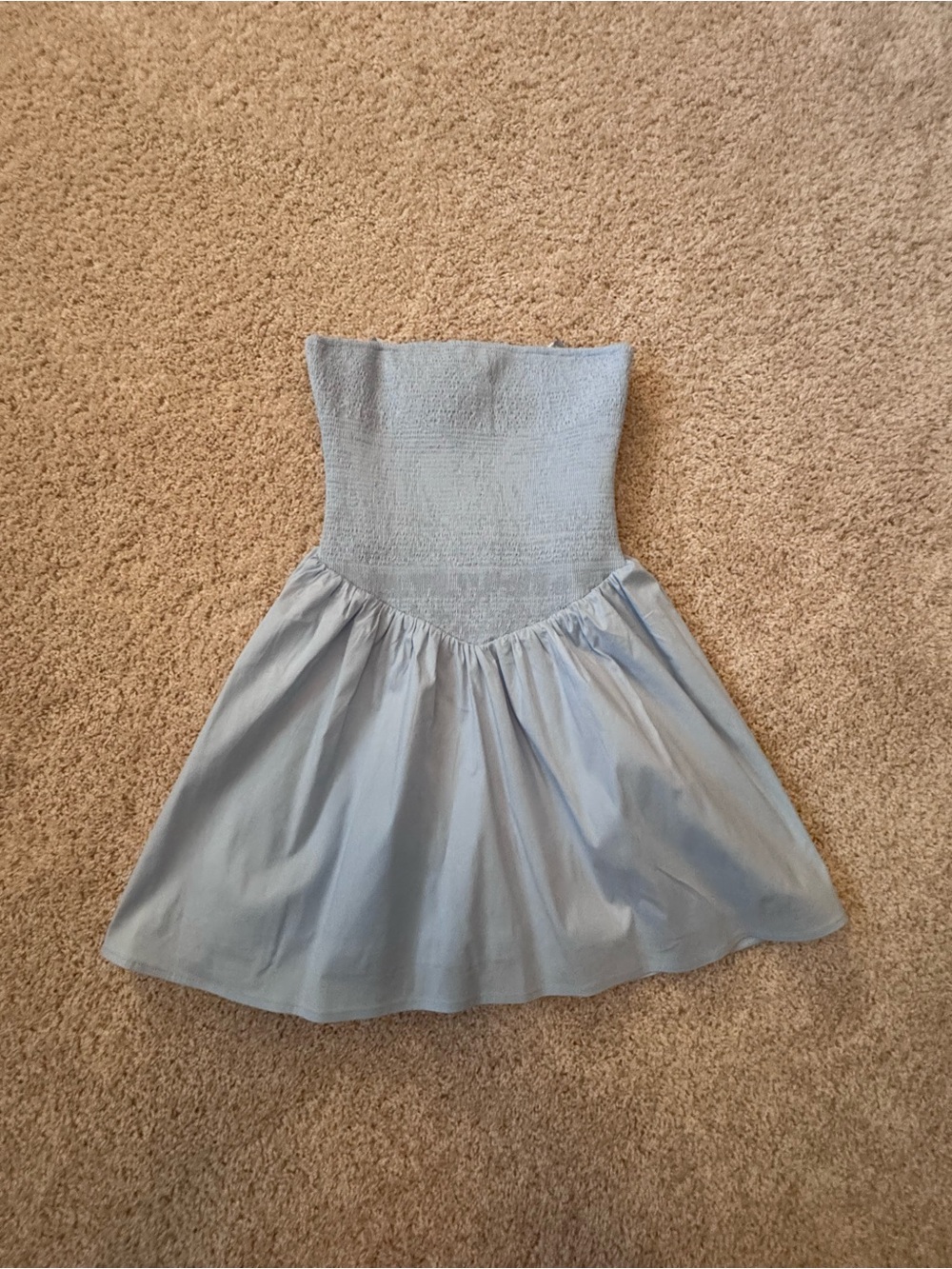 Windsor Baby Blue Smocked dress
brand new